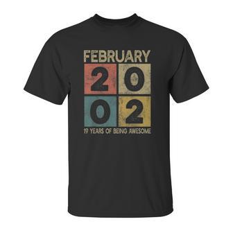 Retro Born In 2002 Limited Edition 19Th Bday 19 Years Old Unisex T-Shirt | Favorety AU