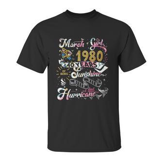 Vintage March 1980 Classic 40Th Birthday Gift 40 Years Old Unisex T-Shirt | Favorety