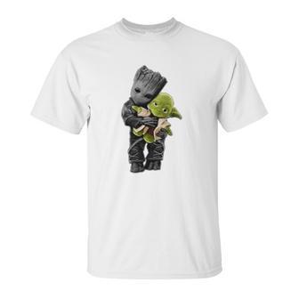 Baby Groot Hugging Baby Yoda Unisex T-Shirt | Favorety UK