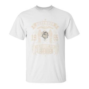 Dezember 1969 Die Geburt Von Legende Unisex T-Shirt | Favorety AU