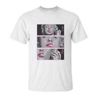 Marilyn With Blunt Mens Unisex T-Shirt | Favorety AU