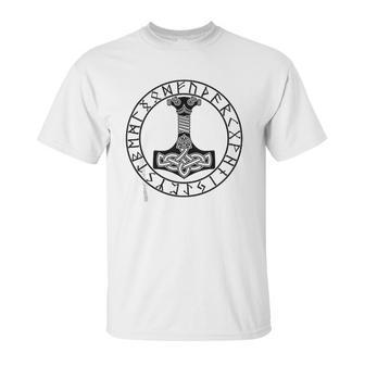 Thor Hammer Mjolnir In Circle Of Norse Runes Unisex T-Shirt | Favorety DE