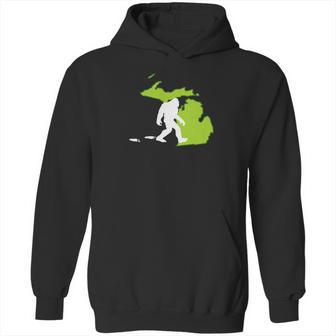 Michigan State Bigfoot Hunter Hoodie | Favorety AU