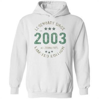 18 Years Old Bday Legend Since 2003 Vintage 18Th Birthday Hoodie | Favorety DE