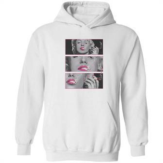 Marilyn With Blunt Hoodie | Favorety