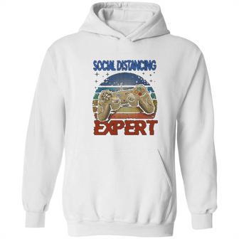 Social Distancing Expert Gamer Vintage Hoodie | Favorety UK