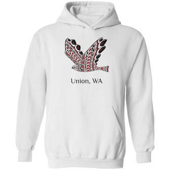 Union Wa Red Tail Hawk Native American Indian Hoodie | Favorety AU