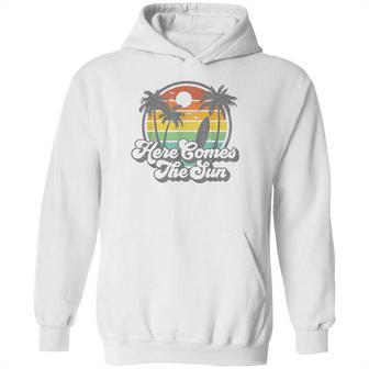 Vintage Here Comes The Sun Beach Surfing Retro 70S Surf Gift Hoodie | Favorety