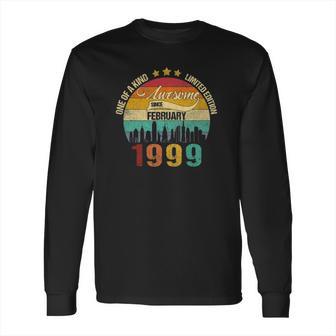 Born In February 1999 Vintage 22Nd Birthday 22 Years Old Long Sleeve T-Shirt | Favorety DE