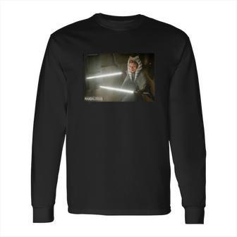 The Mandalorian Ahsoka Tano Lightsaber Battle Long Sleeve T-Shirt | Favorety DE