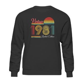 40Th Birthday 40 Years - 1981 Vintage Limited Edition Sweatshirt | Favorety AU