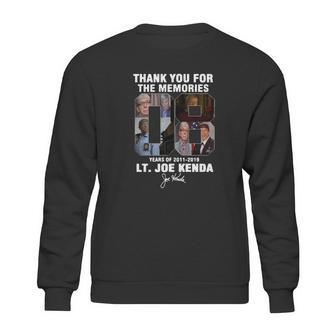 Homicide Hunter Lt Joe Kenda 08 Years Of 2011-2019 Signature Shirt Sweatshirt | Favorety UK