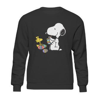 Peanuts Snoopy Easter Egg T-Shirt Sweatshirt | Favorety CA