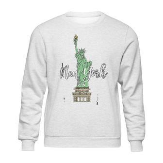 Tourist Statue Of Liberty Iconic New York Sweatshirt | Favorety CA