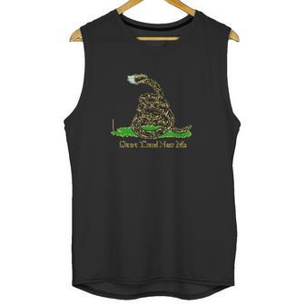 Dont Tread Near Me Funny Social Distancing Unisex Tank Top | Favorety DE