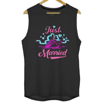 Just Married Newlyweds Cruise Honeymoon Graphic Design Printed Casual Daily Basic Unisex Tank Top | Favorety AU