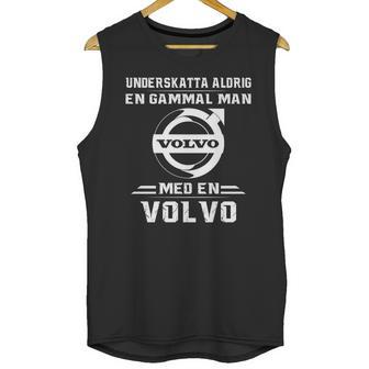 Underskatta Aldrig En Gammal Man Med En Volvo Unisex Tank Top | Favorety UK