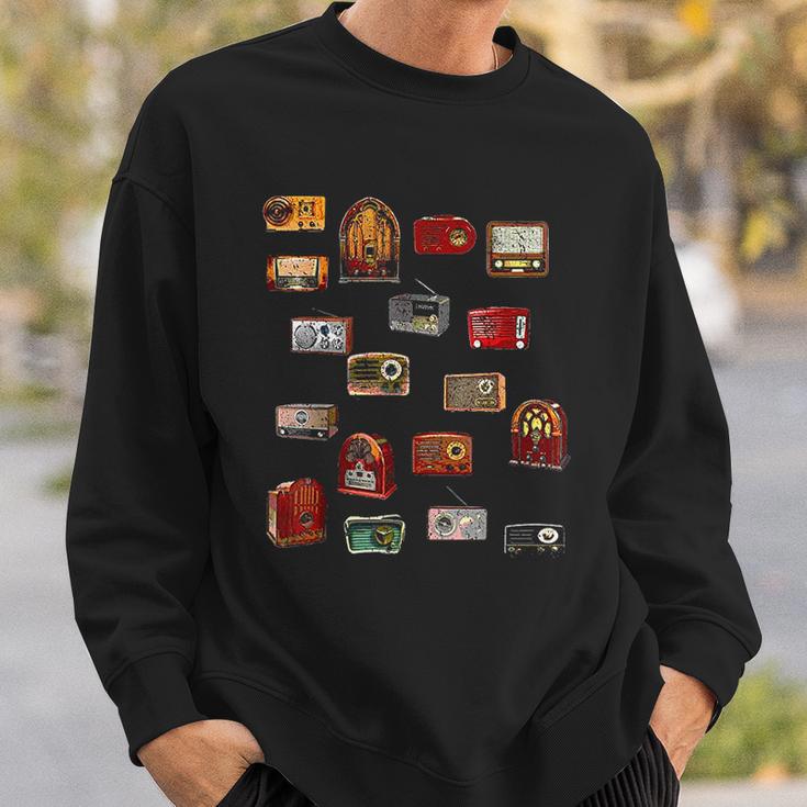 Funny Sheldon Nerdy Vintage Retro Antique Radio Geek Gift Sweatshirt Gifts for Him