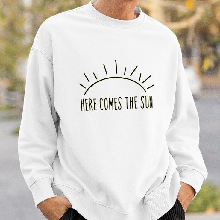 Here Comes The Sun Summer Beach Sunshine Graphic Sweatshirt Gifts for Him