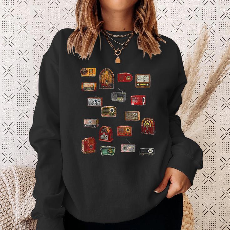 Funny Sheldon Nerdy Vintage Retro Antique Radio Geek Gift Sweatshirt Gifts for Her