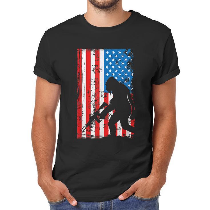 Armed Bigfoot Sasquatch Ar15 Patriotic American Flag Men T-Shirt