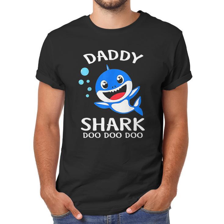 Daddy Shark Doo Doo Funny Fathers Day Gift Men T-Shirt