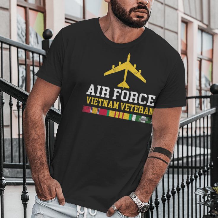 Air Force Vietnam Veteran Vietnam War B52 Men T-Shirt