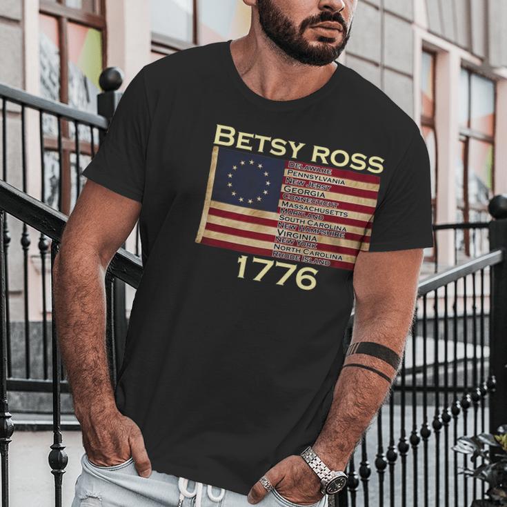 Betty Ross Original Colonies Flag Men T-Shirt