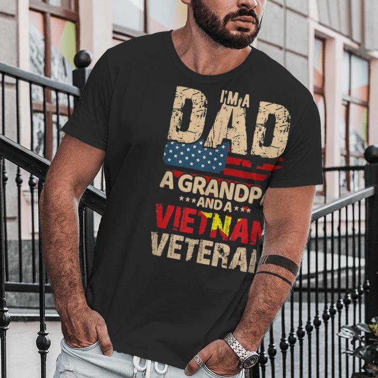 Dad Grandpa Husband Us Flag Vietnam Veteran Father Day Men T-Shirt