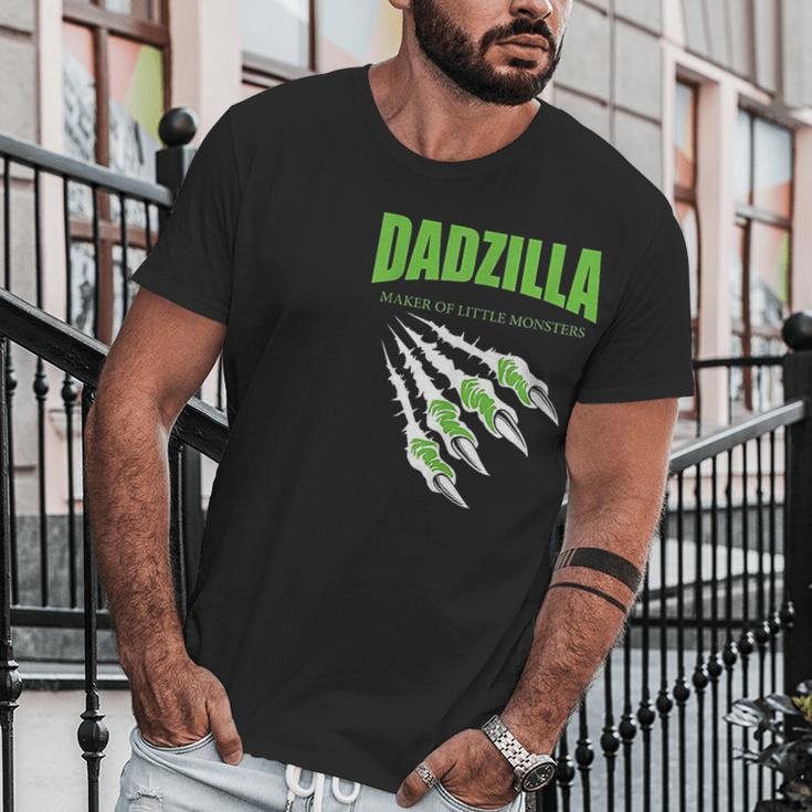 Dadzilla Maker Of Little Monsters Men T-Shirt