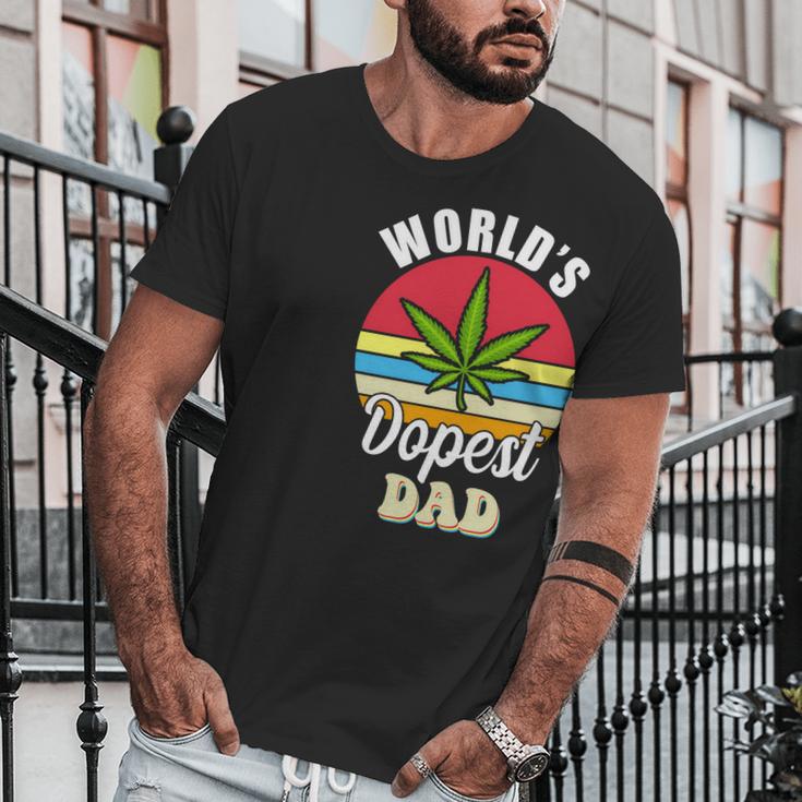 Funny Worlds Dopest Dad Funny Marijuana Retro Men T-Shirt