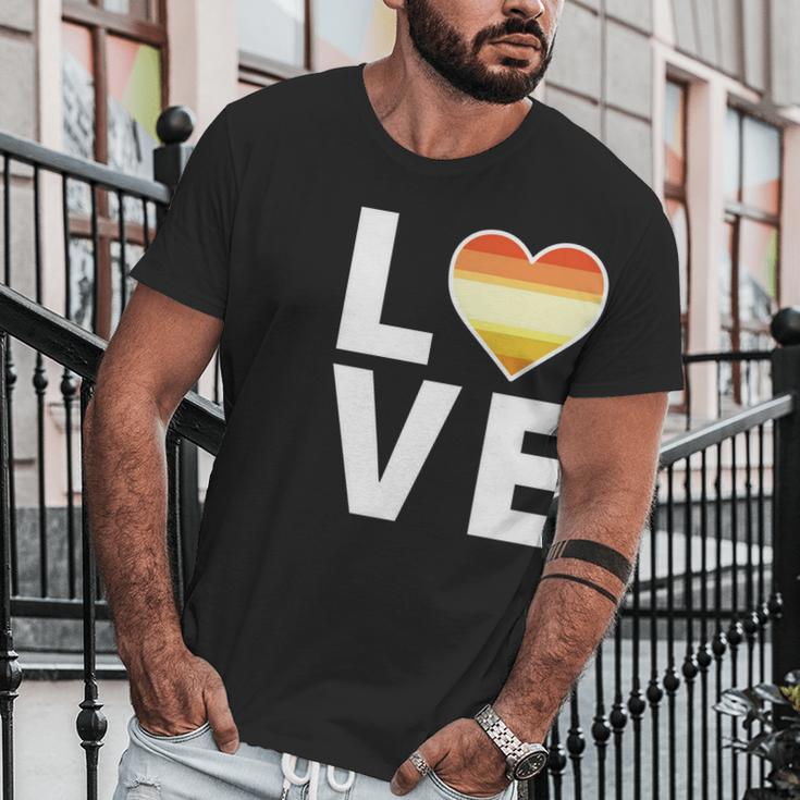 Lgbtq Butch Lesbian Flag Heart Cute Gift Lgbtqia Love Butch Lesbian Gift Men T-Shirt