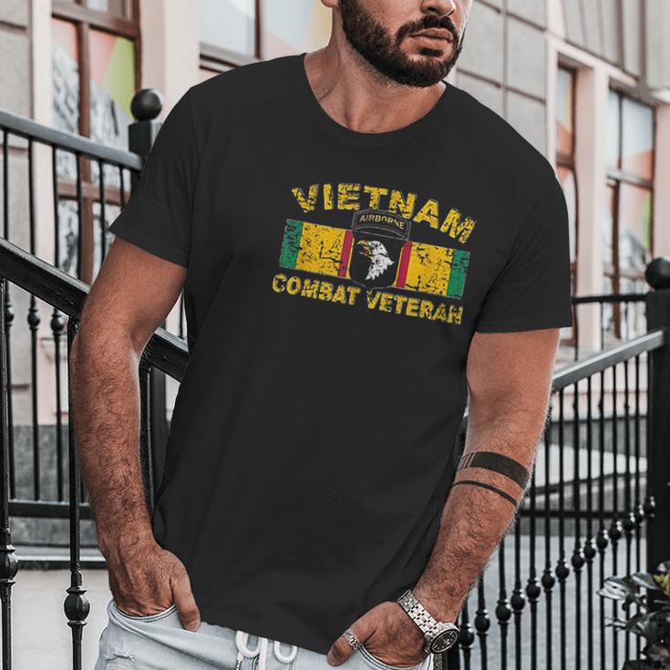 Vietnam Combat Veteran Men T-Shirt