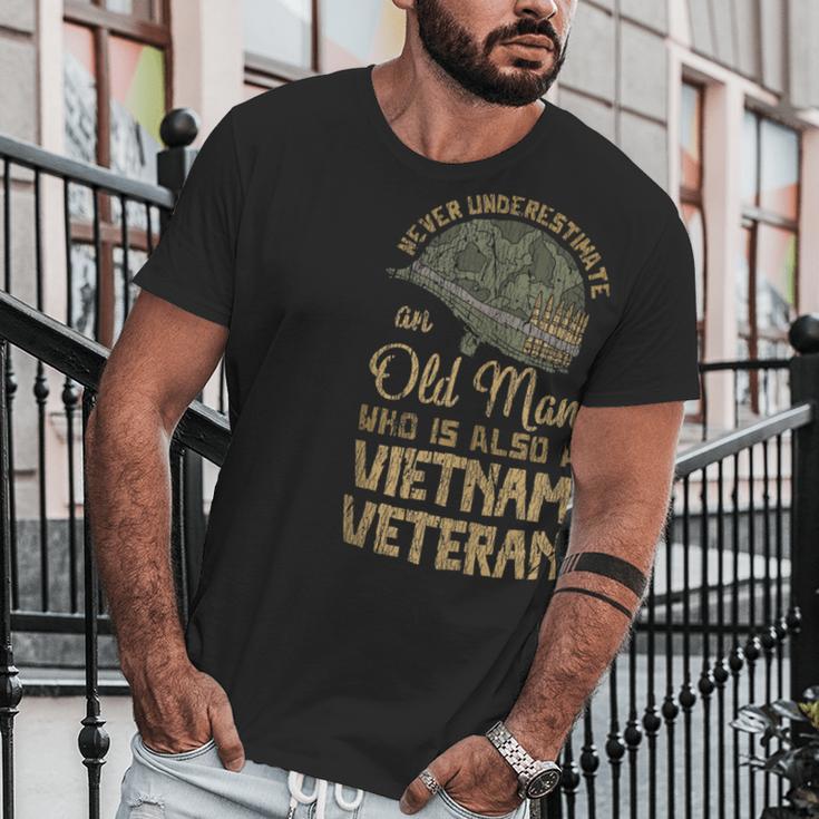 Vintage Veteran Grandpa Proud Army Vietnam Veteran Old Man Men T-Shirt