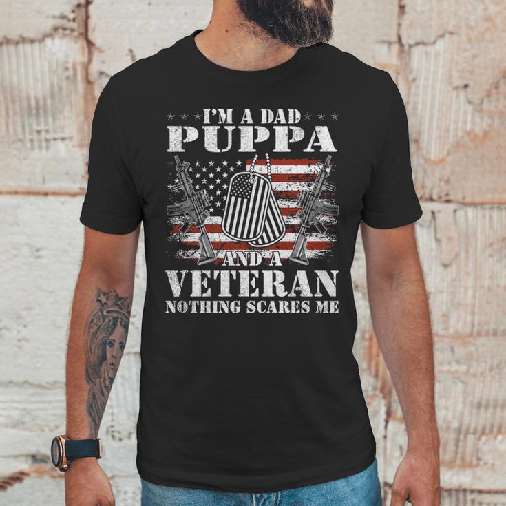 Im A Dad Puppa And A Veteran Nothing Scares Me Men T-Shirt