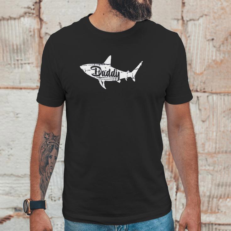 Daddy Shark Cute Art Dad Birthday Gifts Men T-Shirt