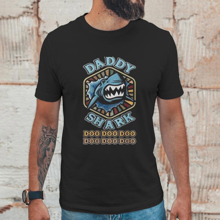 Daddy Shark Perfect Gift Men T-Shirt