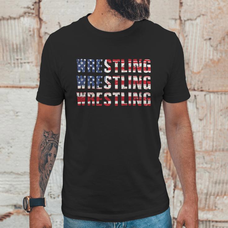 Distressed Usa Wrestling Gift American Flag Gift Men T-Shirt