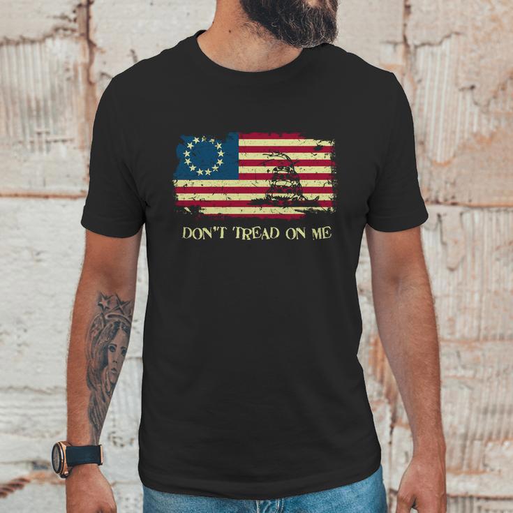 Dont Tread On Me Vintage Usa American Flag Distressed Men T-Shirt