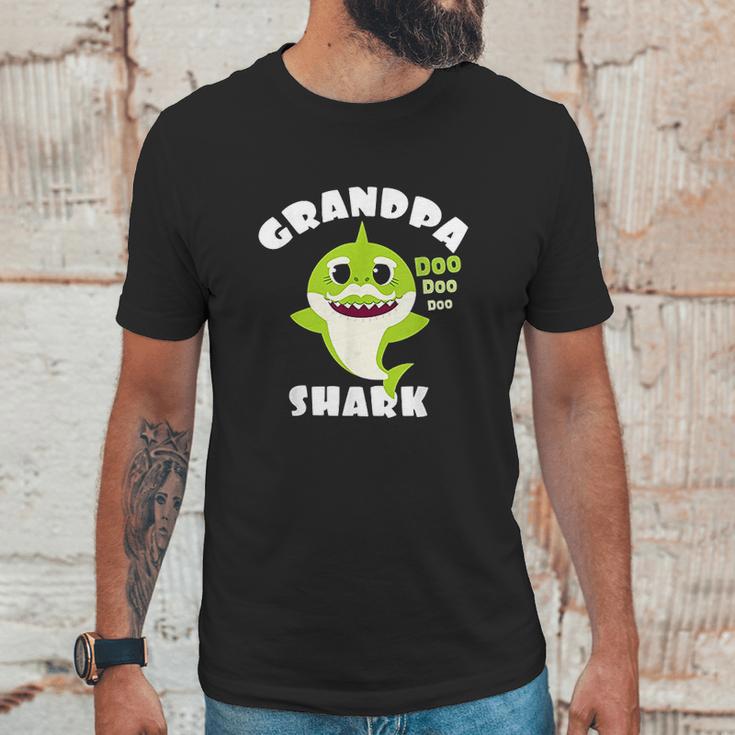 Grandpa Shark Gift Cute Shark Baby Matching Family Men T-Shirt