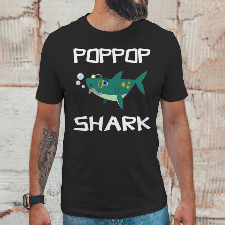 Poppop Grandpa Gift Poppop Grandpa Shark Men T-Shirt