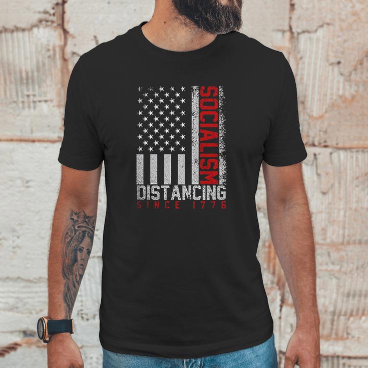 Usa Flag Socialism Distancing Since 1776 Men T-Shirt