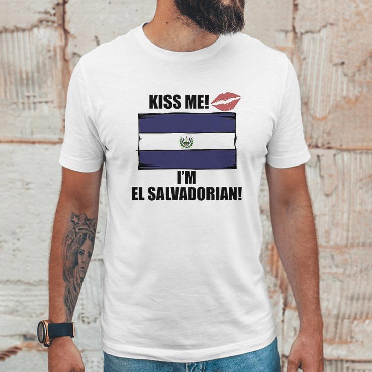 Kiss Me Im El Salvadorian Cute El Salvador Flag Men T-Shirt