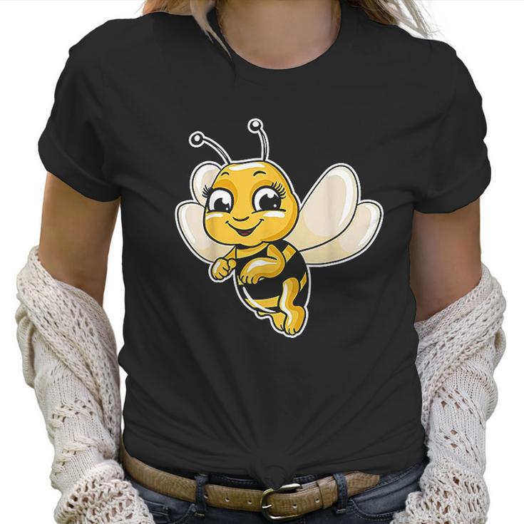 Cute Honey Bee Lover Illustration Gift Beekeeping Love Gifts Women T-Shirt