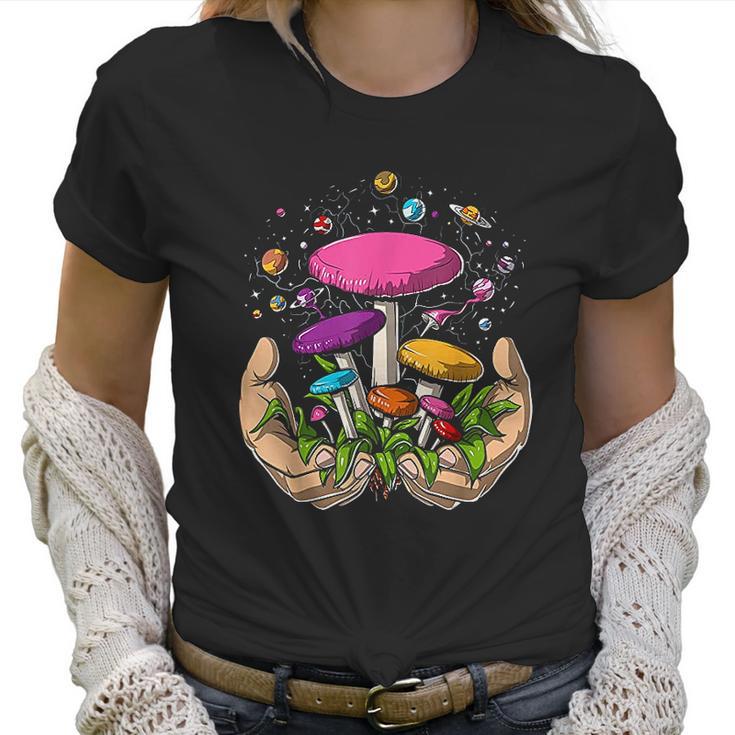 Psychedelic Magic Mushrooms Psilocybin Fungi Hippie Women T-Shirt