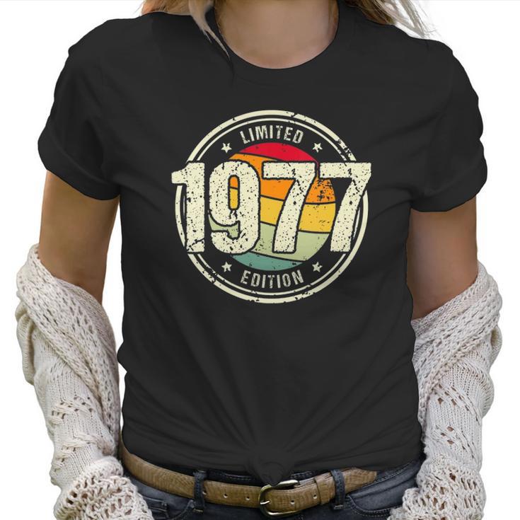 Womens Retro 45 Years Old Vintage 1977 Limited Edition 45Th Birthday V-Neck Women T-Shirt