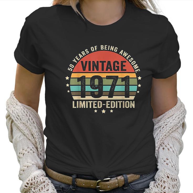 Retro Vintage 1971 50 Year Old 50Th Birthday Gift Mom Dad Women T-Shirt