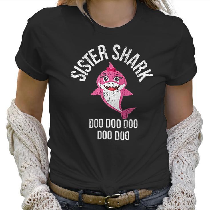 Sister Shark Doo Doo Doo Birthday Women T-Shirt