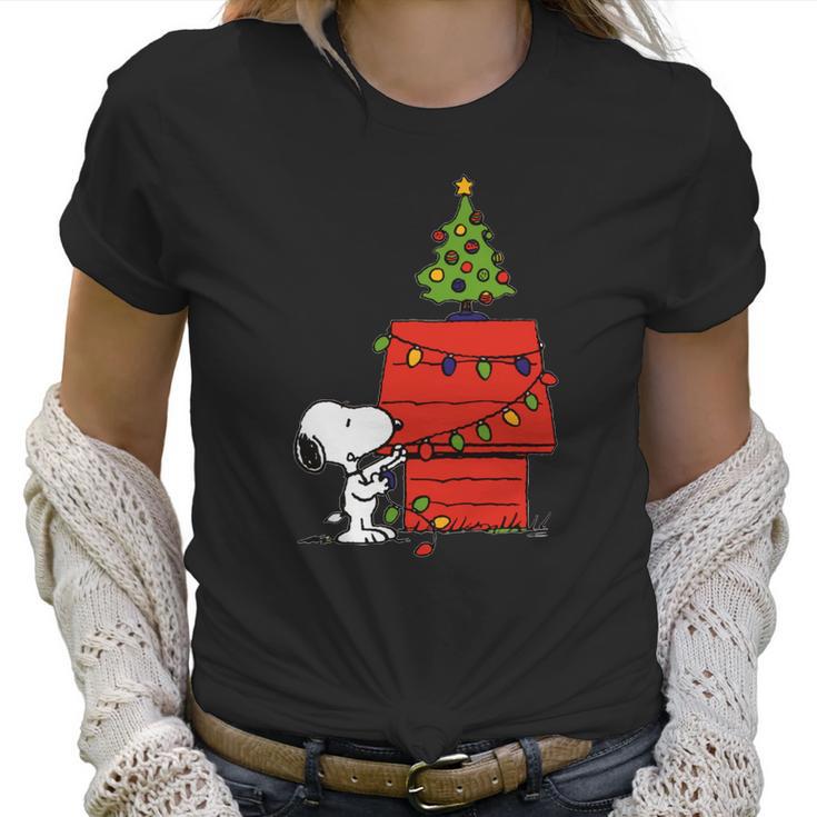 Snoopy And Christmas Tree Women T-Shirt