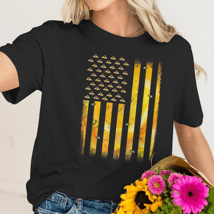 American Flag Honey Bee Honeycomb Beekeeper Beekeeping Women T-Shirt Gifts for Her